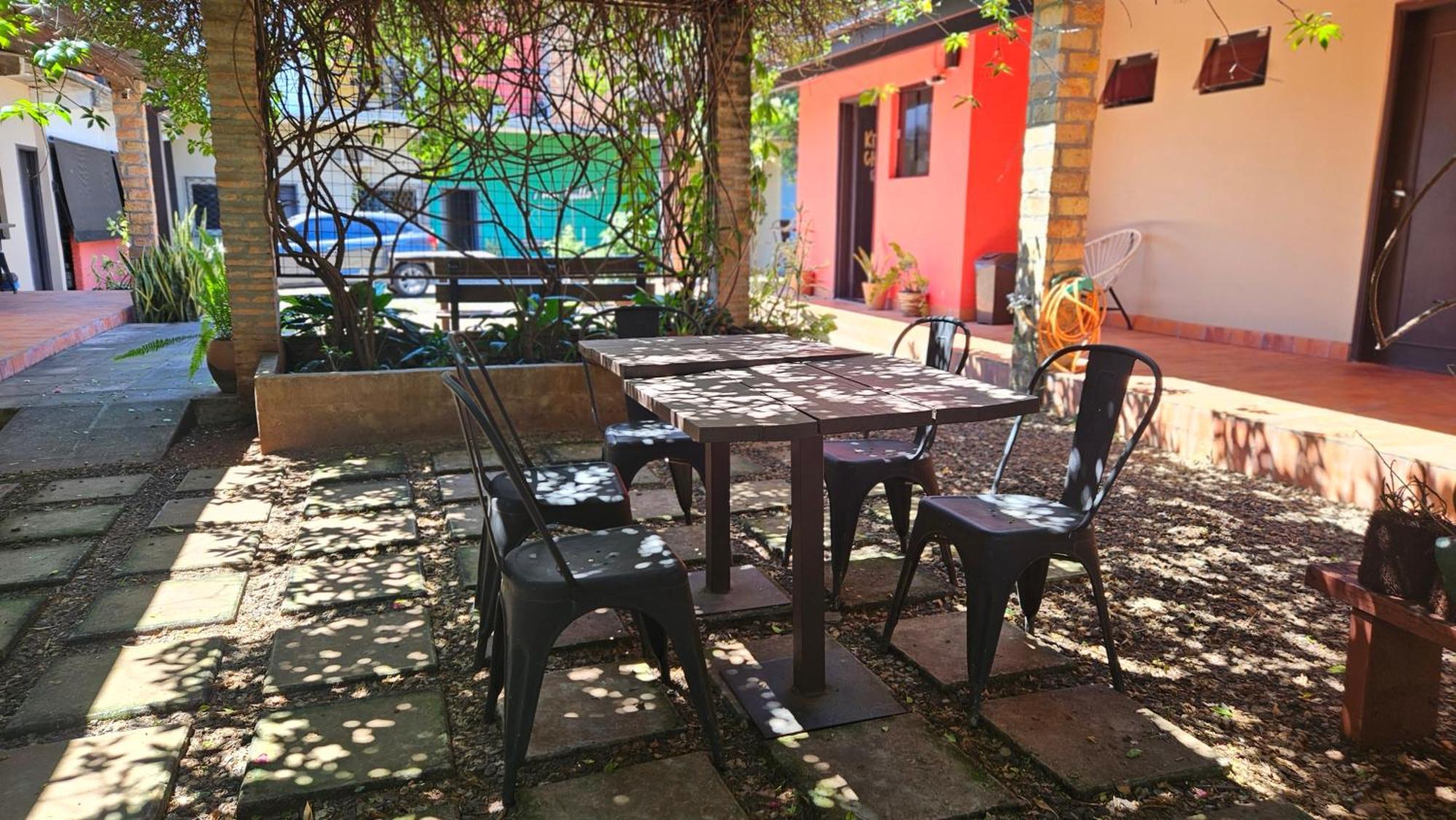 Casa Alamanda - Posada Urbana Ciudad del Este Eksteriør bilde